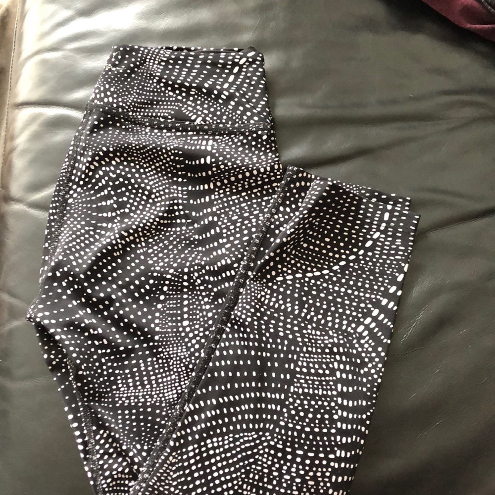 beyond yoga capri leggings